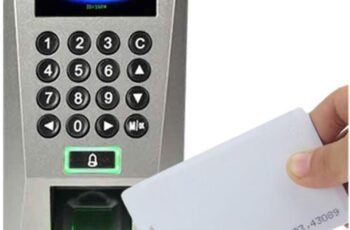 Clocking in Machine review Clocking in Machine review